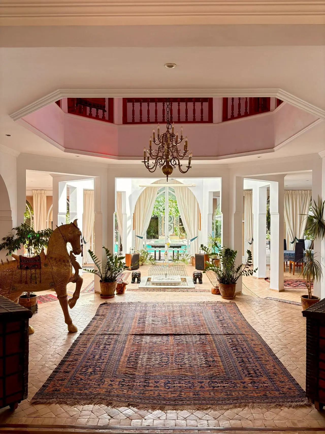Villa avec piscine dans un domaine de golf à Marrakech, gérée par un membre du réseau