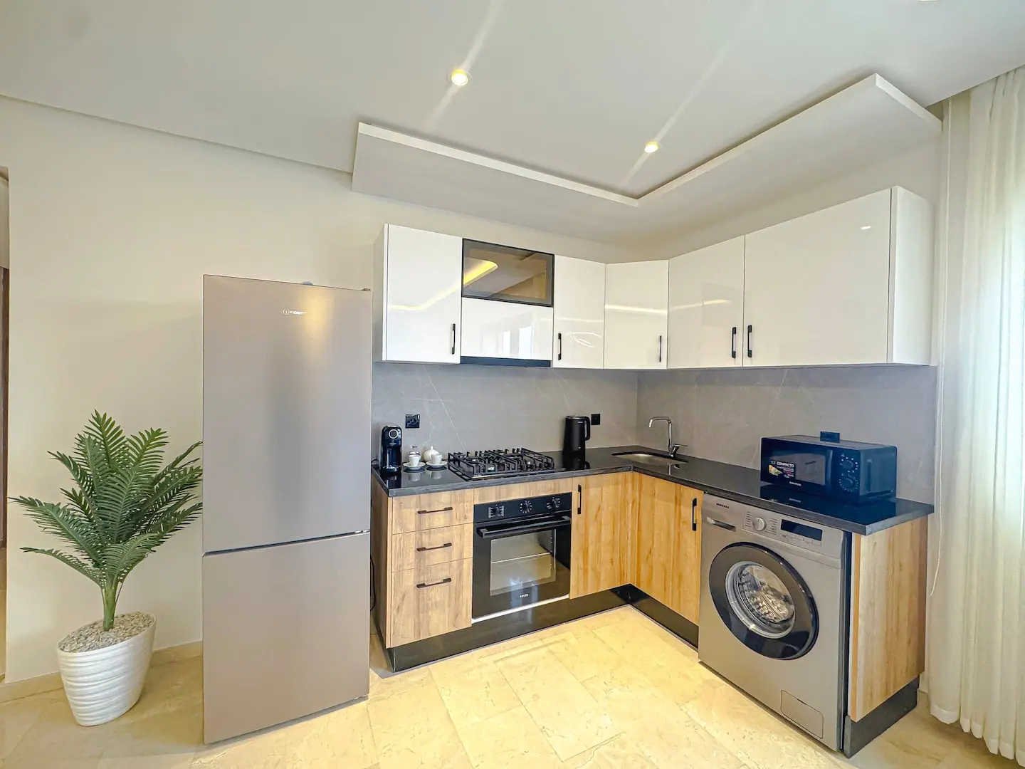 Luxury Studio Guéliz , Piscines, Jacuzzi & Fitness · photo 5