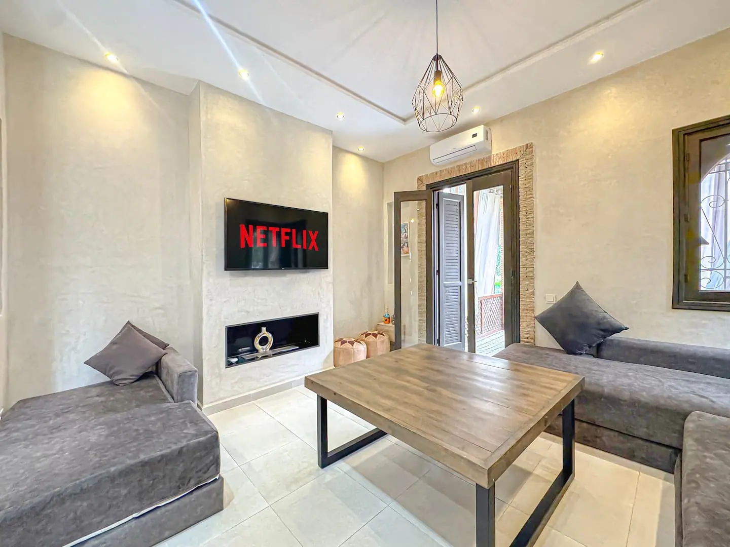 Villa Elegant Retreat · M25P+R5M, Unnamed Road, Marrakesh-Safi Marrakech