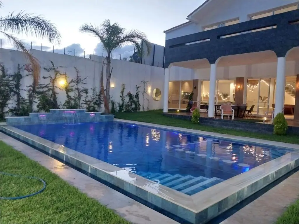 Villa avec vue sur la montagne et la mer gérée par un membre du réseau à Tétouan, dans une résidence premium